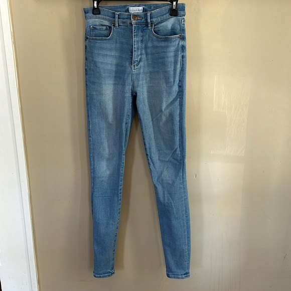 Loft Jeggings - Picture 2 of 7